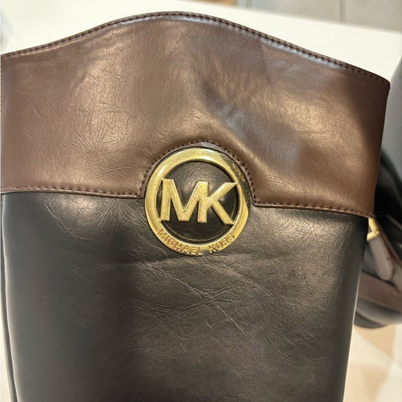 Michael kors boots , shoe size 4 - Picture 8 of 13